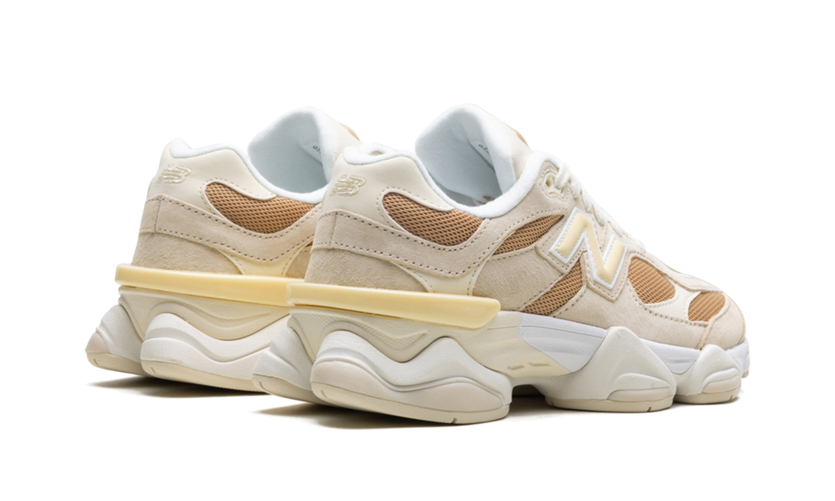 9060 "Brown Ivory White" U9060FW